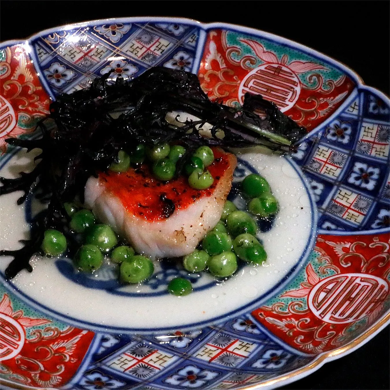 薪火で焼く金目鯛
